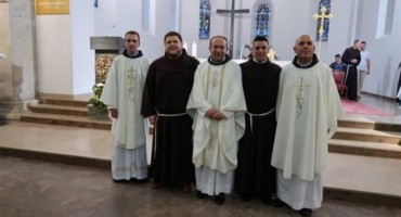 Široki Brijeg: Fra Antonio Musa i fra Nikola Jurišić položili svoje svečane zavjete