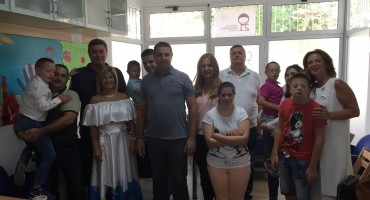 Down sindrom, Mostar, pomoć