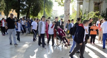 Mostar: Održana kros – utrka za djecu s posebnim potrebama.