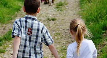 dječak, djevojčica