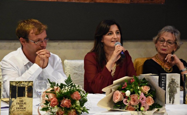 anita martinac, Čitluk