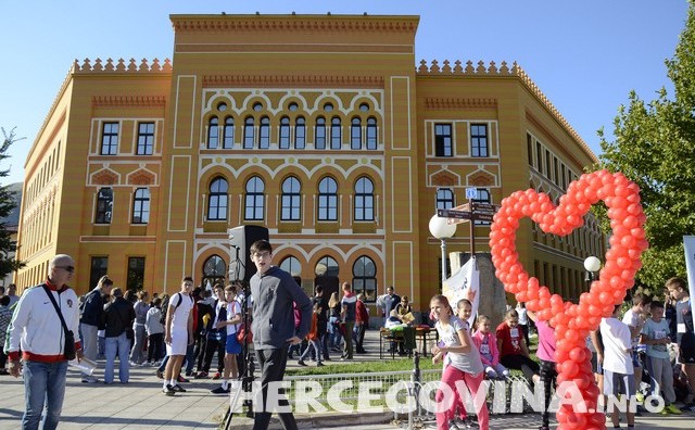 Mostar: Održana cross  utrka za djecu predškolskog uzrasta i učenike osnovnih i srednjih škola 