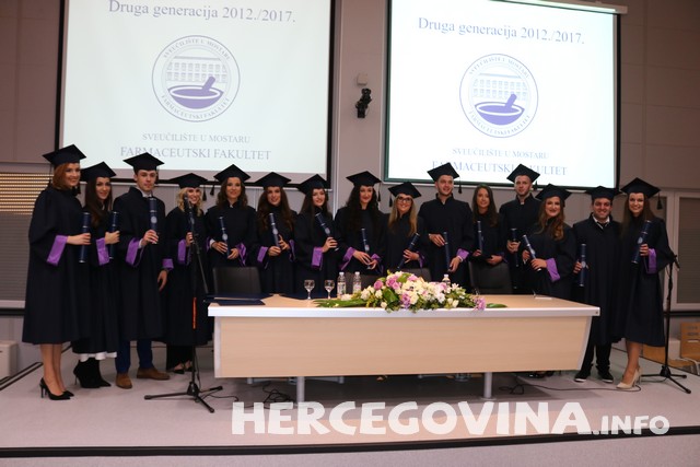 Mostar: Održana svečana promocija druge generacije magistara farmacije Farmaceutskog fakulteta Sveučilišta u Mostaru