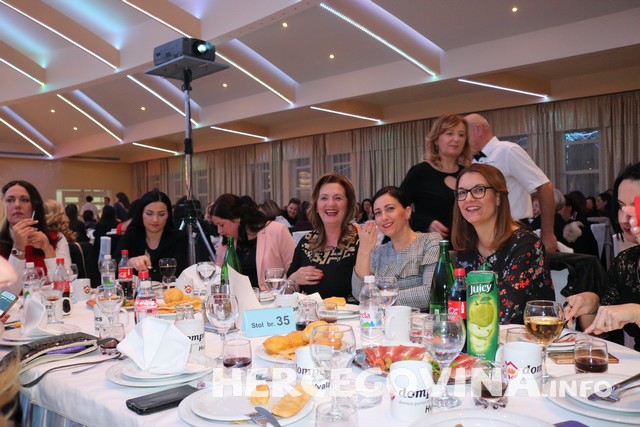 Mostar: Održana Donatorska večera Zajednice žena HDZ BiH Kraljica Katarina Kosača