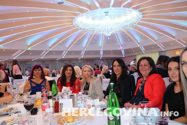 Mostar: Održana Donatorska večera Zajednice žena HDZ BiH Kraljica Katarina Kosača