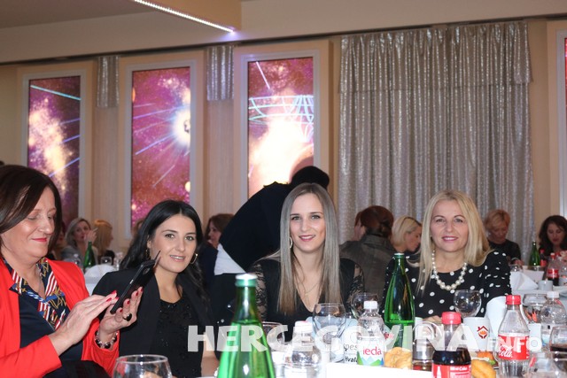 Mostar: Održana Donatorska večera Zajednice žena HDZ BiH Kraljica Katarina Kosača