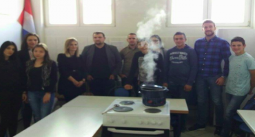 Mladež HDZ-a BiH diljem Bosne i Hercegovine obilježila Međunarodni dan borbe protiv siromaštva i socijalne isključenosti