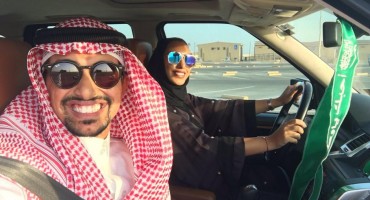 Ovaj selfie izazvao je bijes u Saudijskoj Arabiji: Sram te bilo!