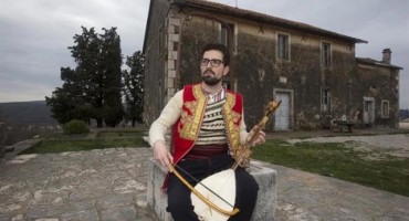 Ganga na Filozofskom fakultetu u Mostaru