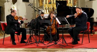 Uživanje uz Prokofjeva i Arenskog te fascinantnu kombinaciju Mahlera i Schnittkea