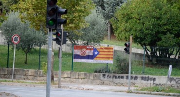 Mostar: Parola potpore Kataloniji-Sretno mi smo sljedeći