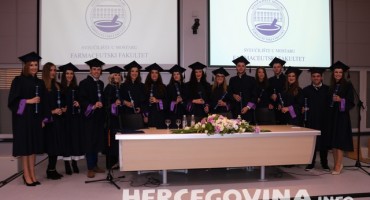 Mostar: Svečana promocija studenata Farmaceutskog fakulteta