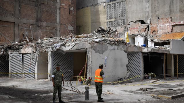 Broj poginulih u potresu u Meksiku porastao na 369