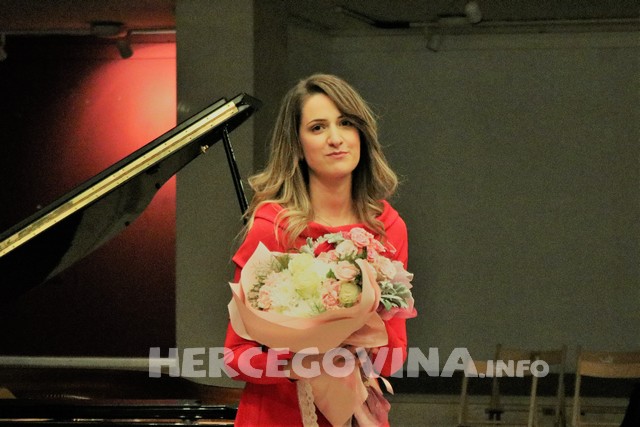 FPMOZ: Održan diplomski koncert Ane Marije Miličević