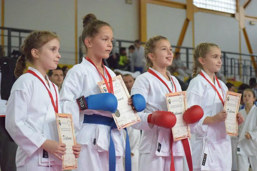 Karate Klub Široki Brijeg osvojio 14 medalja na 4. Kolu lige Hercegovine.