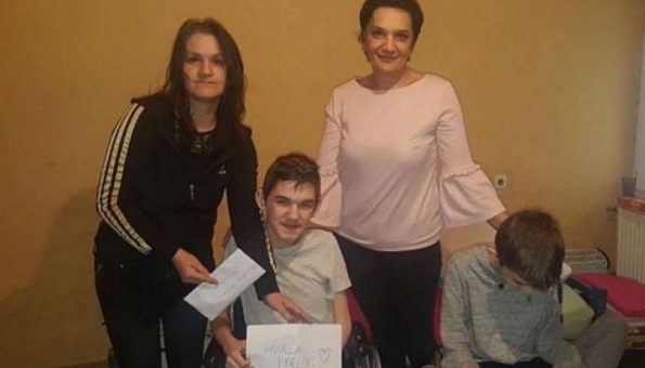 Mira Nakić iz Berlina predala prikupljene novce zahvalnoj majci trojice bolesnih dječaka iz Ljubuškog