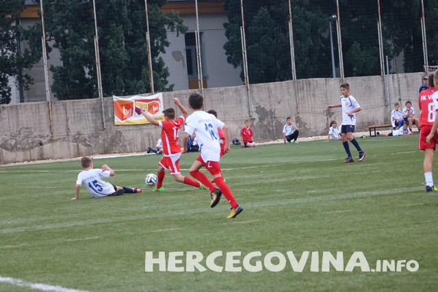 Mostar: Nastavljena hej liga za najmlađe nogometaše