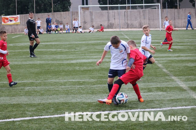 Mostar: Nastavljena hej liga za najmlađe nogometaše