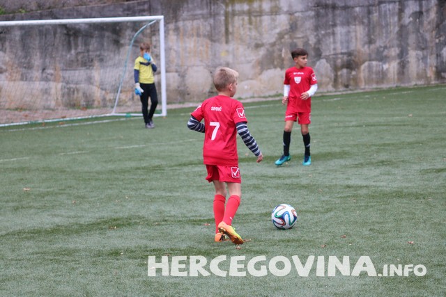 Mostar: Nastavljena hej liga za najmlađe nogometaše