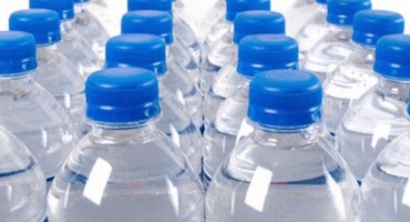 Ovo je prava istina o flaširanoj vodi