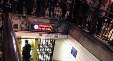 Lažna dojava o bombi u Londonu: Tisuće ljudi evakuirano bez razloga