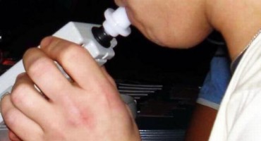 Mostarac pod gasom policajcu: Jok eto ti si!