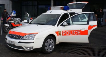 policija švicarska