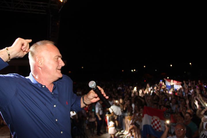 Koncert Mate Bulića u Kaštel Lukšiću