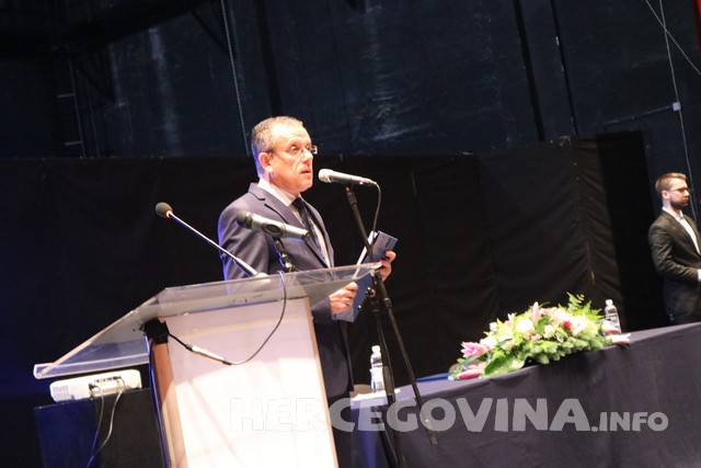 FPMOZ: U Mostaru održana svečana promocija diplomiranih studenata