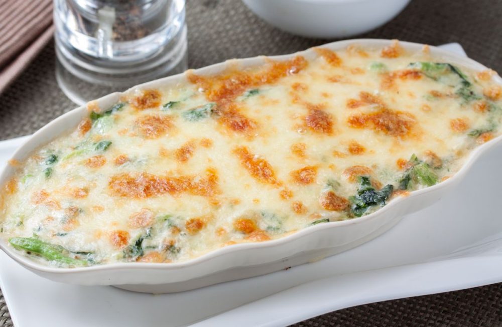 Brzo i ukusno: Slana torta sa špinatom i mozzarellom