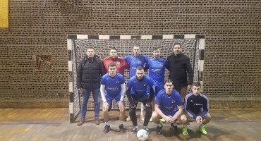 Mladež HDZ BiH Mostar slavila na turniru u Novom Travniku