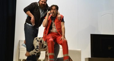  Mostar: Osvojite ulaznice za predstavu Ne igraj na Engleze