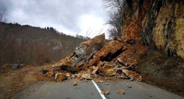 Veći odron na magistralnom putu Bileća-Trebinje