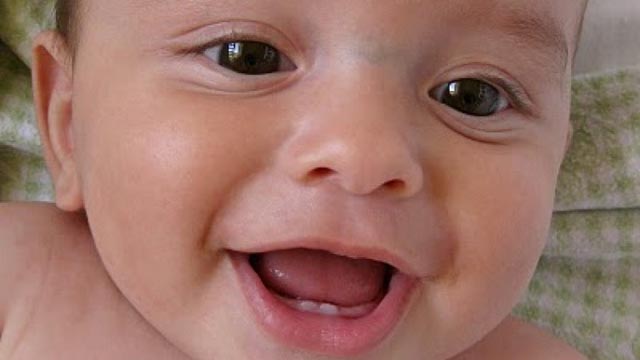 Zašto kasni nicanje zubića kod beba