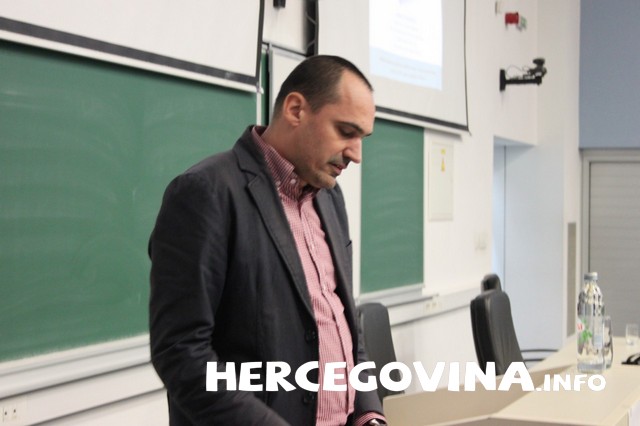 Predstavljena knjiga "Teorija helikoptera"