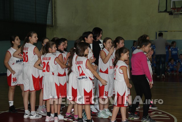 Pogledajte dodjelu odličja na 1. Mini basket turniru Mostar 2018