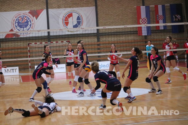 Odbojka: SOK Mostar - ŽOK Bimal-Jedinstvo 0-3