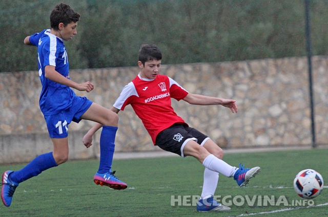 U prijateljskoj utakmici remi pionira Academice i Sloge Ljubuški 