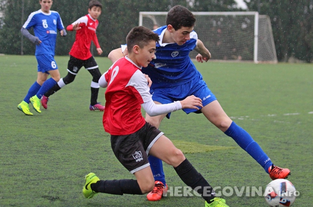 U prijateljskoj utakmici remi pionira Academice i Sloge Ljubuški 