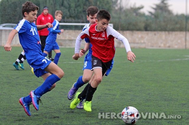 U prijateljskoj utakmici remi pionira Academice i Sloge Ljubuški 