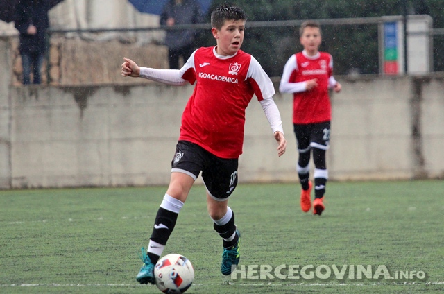 U prijateljskoj utakmici remi pionira Academice i Sloge Ljubuški 