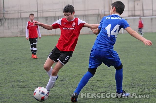 U prijateljskoj utakmici remi pionira Academice i Sloge Ljubuški 