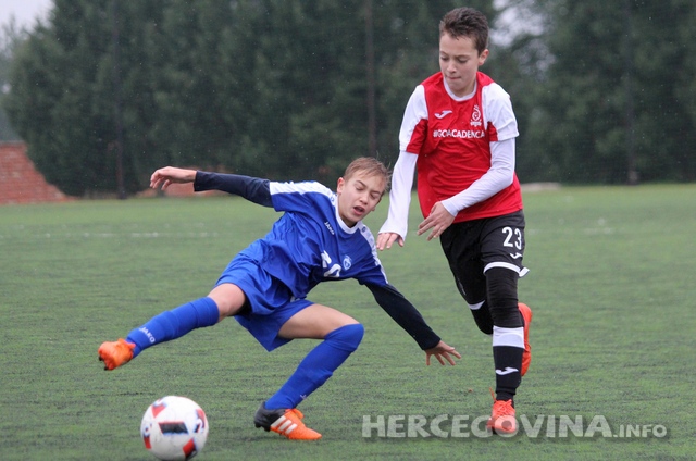 U prijateljskoj utakmici remi pionira Academice i Sloge Ljubuški 