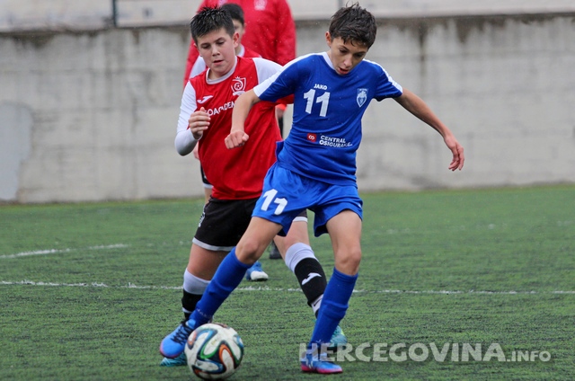 U prijateljskoj utakmici remi pionira Academice i Sloge Ljubuški 