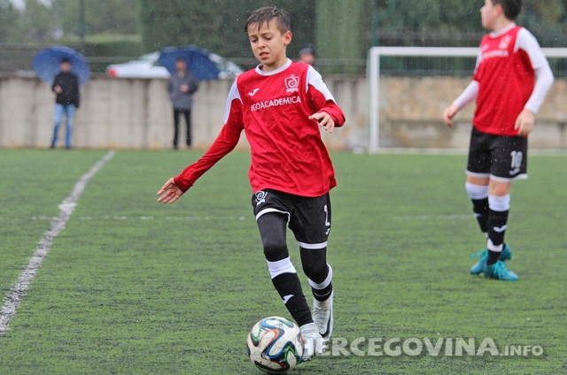 U prijateljskoj utakmici remi pionira Academice i Sloge Ljubuški 