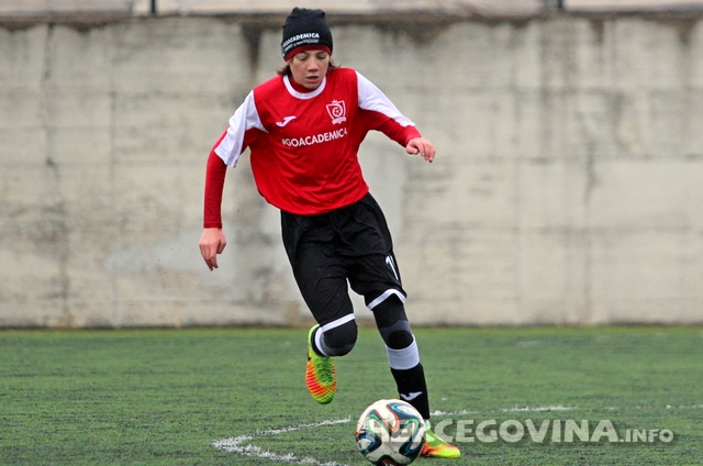 U prijateljskoj utakmici remi pionira Academice i Sloge Ljubuški 