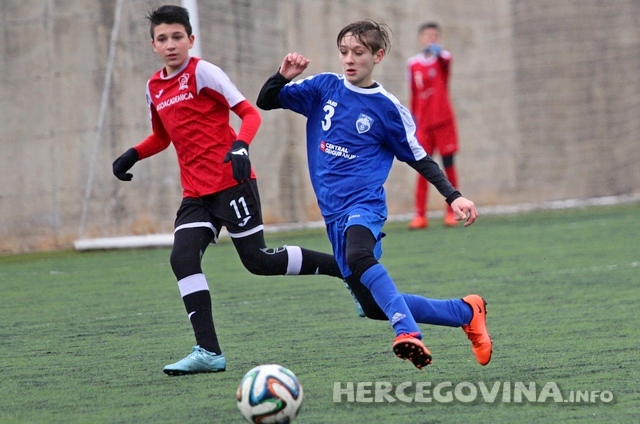 U prijateljskoj utakmici remi pionira Academice i Sloge Ljubuški 