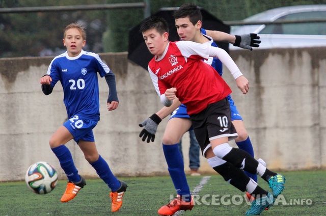 U prijateljskoj utakmici remi pionira Academice i Sloge Ljubuški 