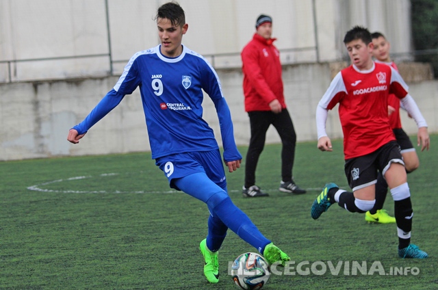 U prijateljskoj utakmici remi pionira Academice i Sloge Ljubuški 