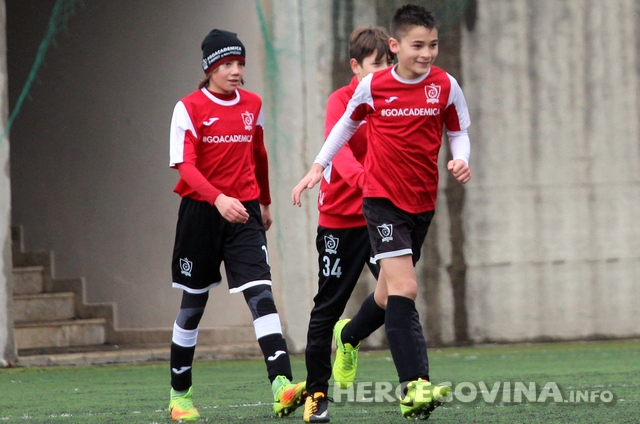 U prijateljskoj utakmici remi pionira Academice i Sloge Ljubuški 